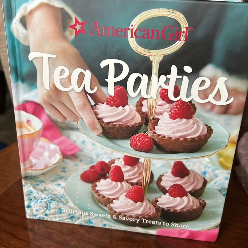Pink and Green Disposable Tableware Set for Parties